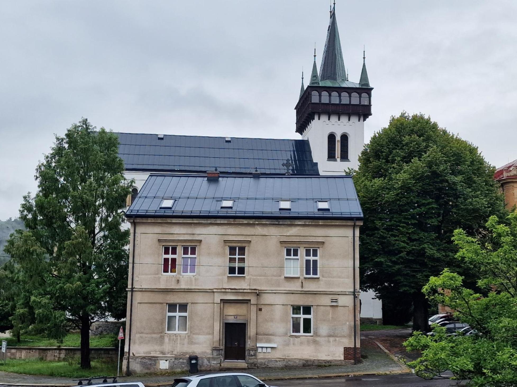 Apartman U Kostela Semily Exteriér fotografie